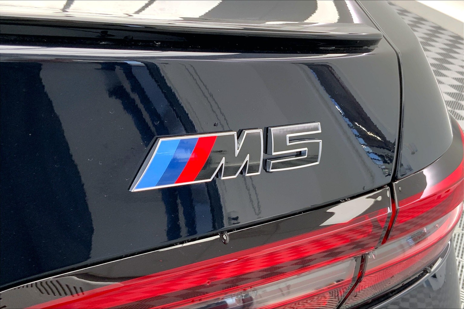 【額装】Death NYC Ltd Ed BMW/ルイヴィトン New 2025 BMW 3 Series 330i xDrive Sedan in Houston #S8F82728